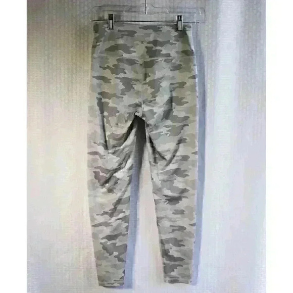 Kyodan Gray Camo Print Leggings Women's Size S Small Petite - Picture 4 of 9